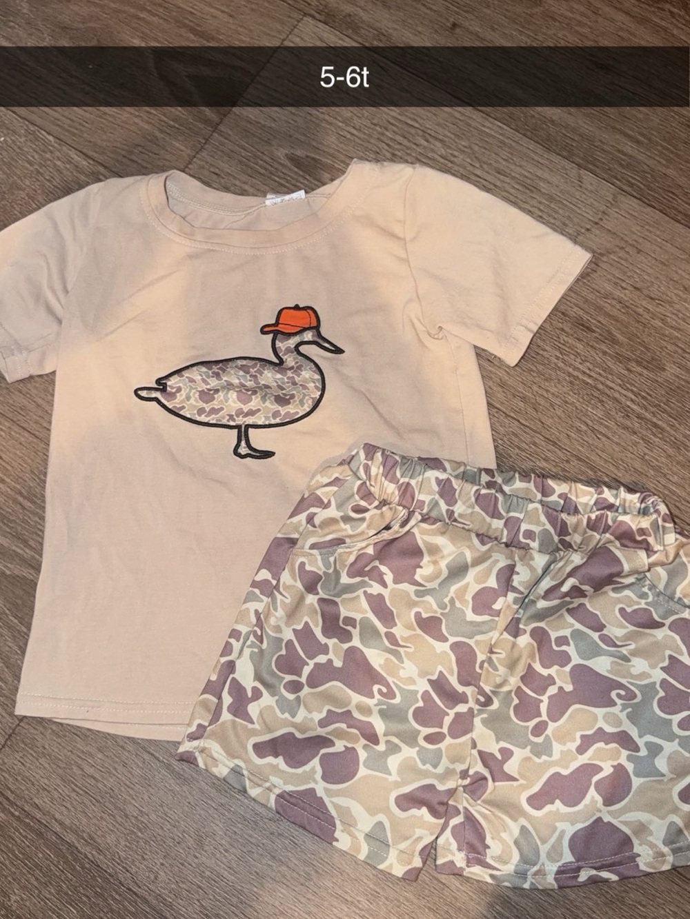 Neutral Duck Tee & Camo Shorts Set - Kids